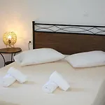Aeraki House Апартаменты *